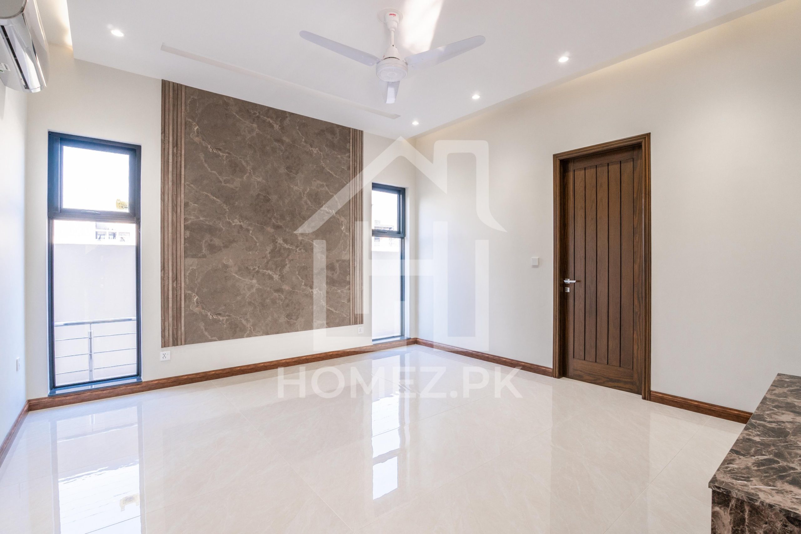 1 Kanal Brand New Full Basement in Home Theater Bungalow for Sale at Allied Location