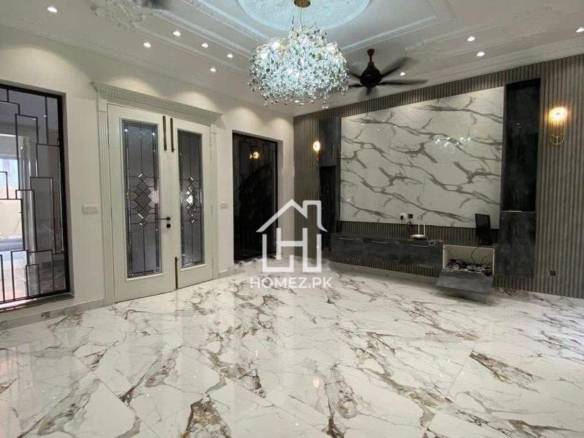 Presenting a remarkable 1 Kanal house for sale in DHA Phase 6, Lahore, priced at PKR 14.75 Crore, designed for those who appreciate refined living.