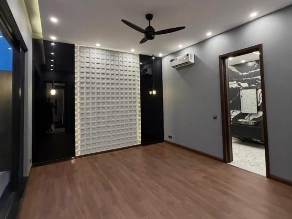 1 kanal Premium House for Sale in DHA Phase 7 Lahore – Demand PKR 12.25 Crore