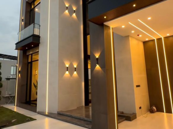 1 kanal Premium House for Sale in DHA Phase 7 Lahore – Demand PKR 12.25 Crore