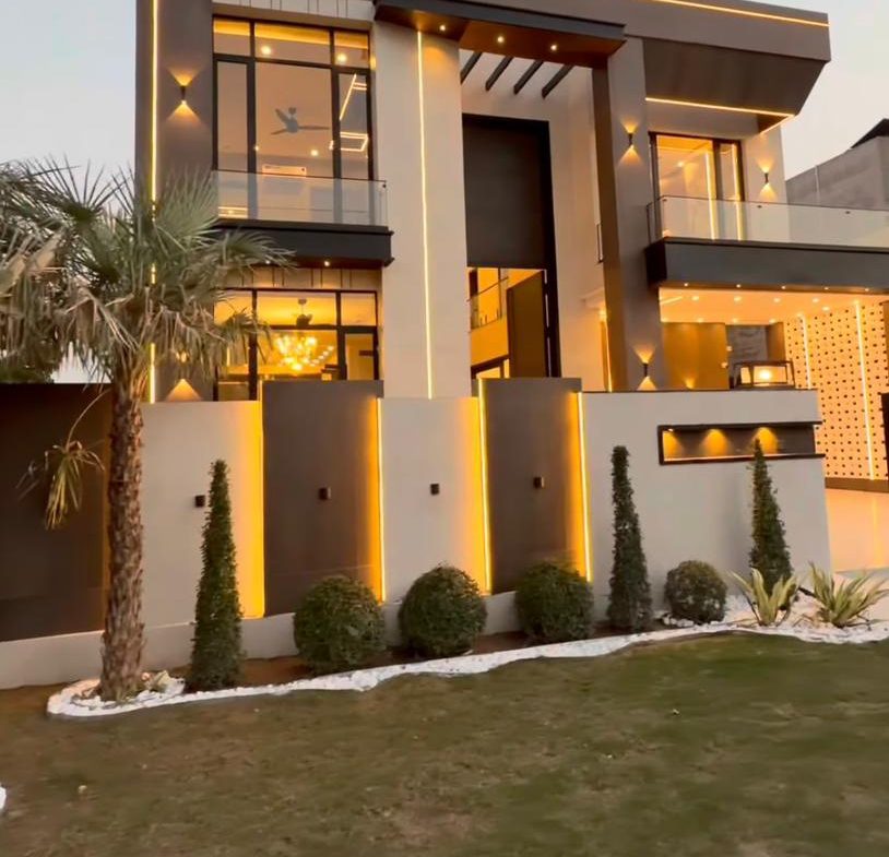 1 kanal Premium House for Sale in DHA Phase 7 Lahore – Demand PKR 12.25 Crore