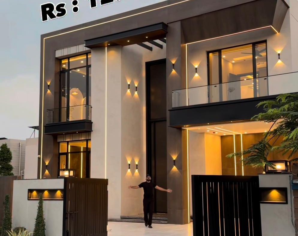 1 kanal Premium House for Sale in DHA Phase 7 Lahore – Demand PKR 12.25 Crore