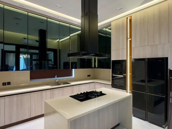 Fully Furnished 1 Kanal House For Sale in DHA Phase 7