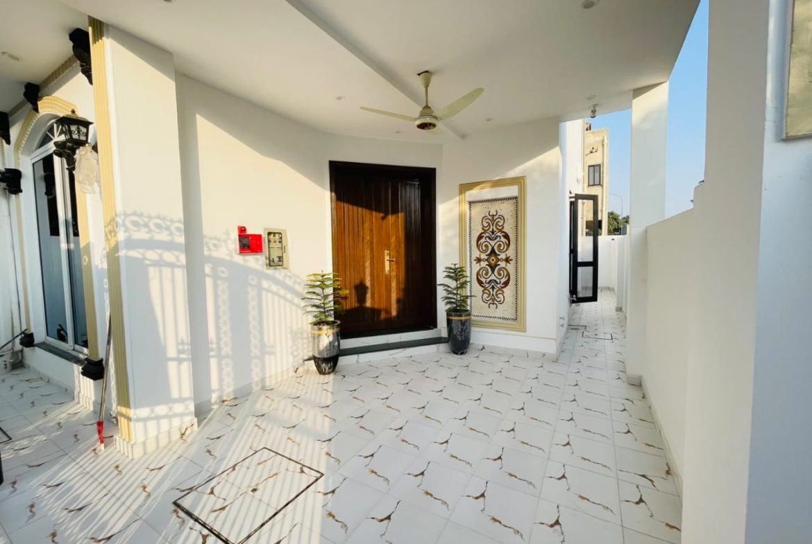 693/34 D — 5 Marla House DHA Phase 9 Town Lahore