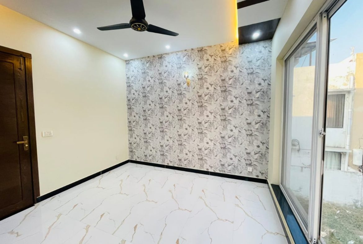 693/34 D — 5 Marla House DHA Phase 9 Town Lahore