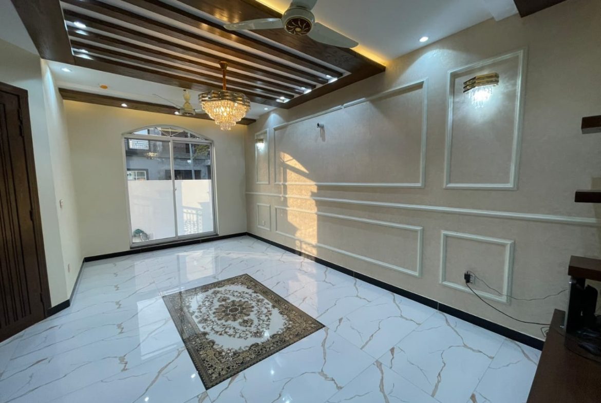 693/34 D — 5 Marla House DHA Phase 9 Town Lahore