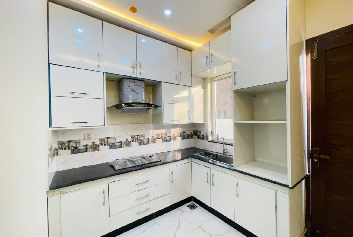 693/34 D — 5 Marla House DHA Phase 9 Town Lahore