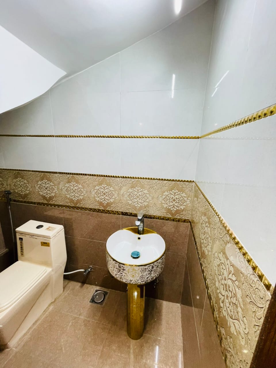 693/34 D — 5 Marla House DHA Phase 9 Town Lahore