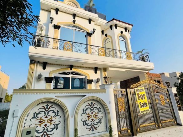 693/34 D — 5 Marla House DHA Phase 9 Town Lahore