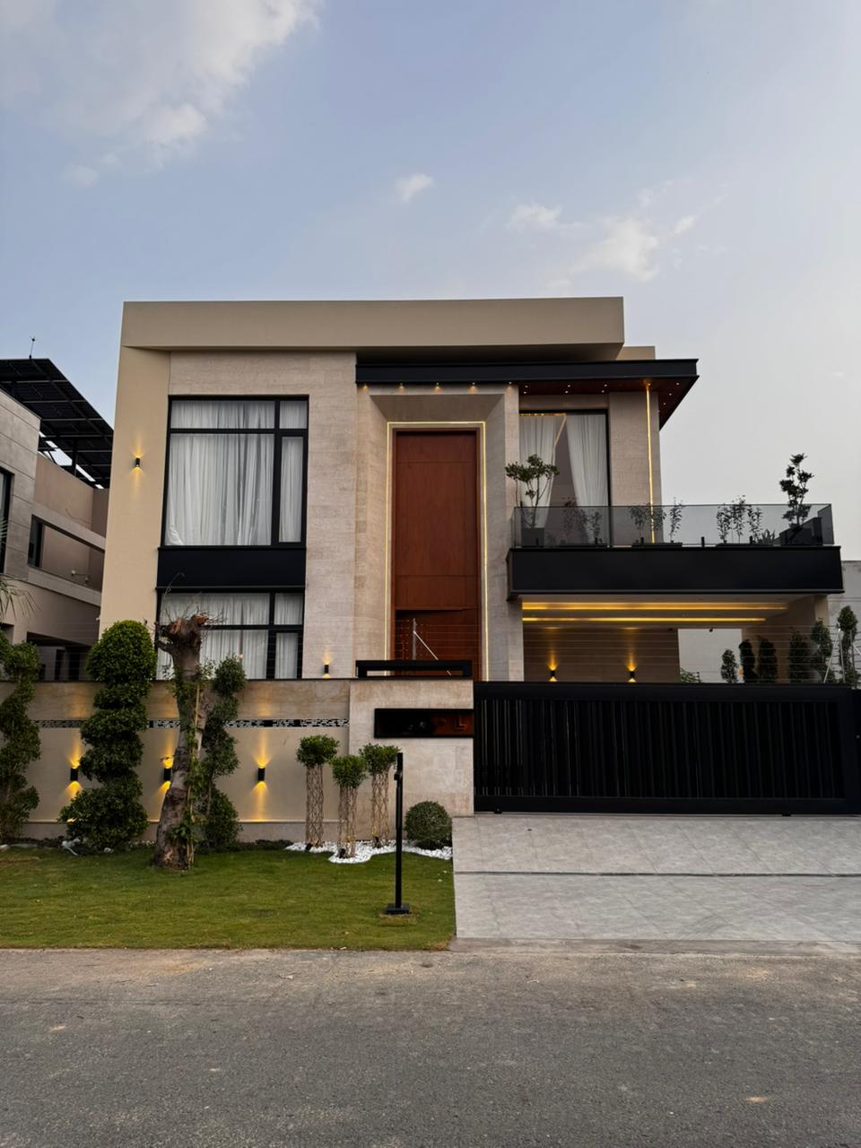 WhatsApp Image 2026-09-10 at 5.15.17 PM (2) 5 Bed House for Sale in DHA Phase 6 Lahore – PKR 17.75 Crore