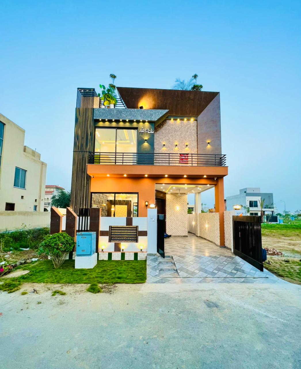 5 Marla House for Sale in DHA 9 Town Lahore – 195 D – PKR 3.12 Crore