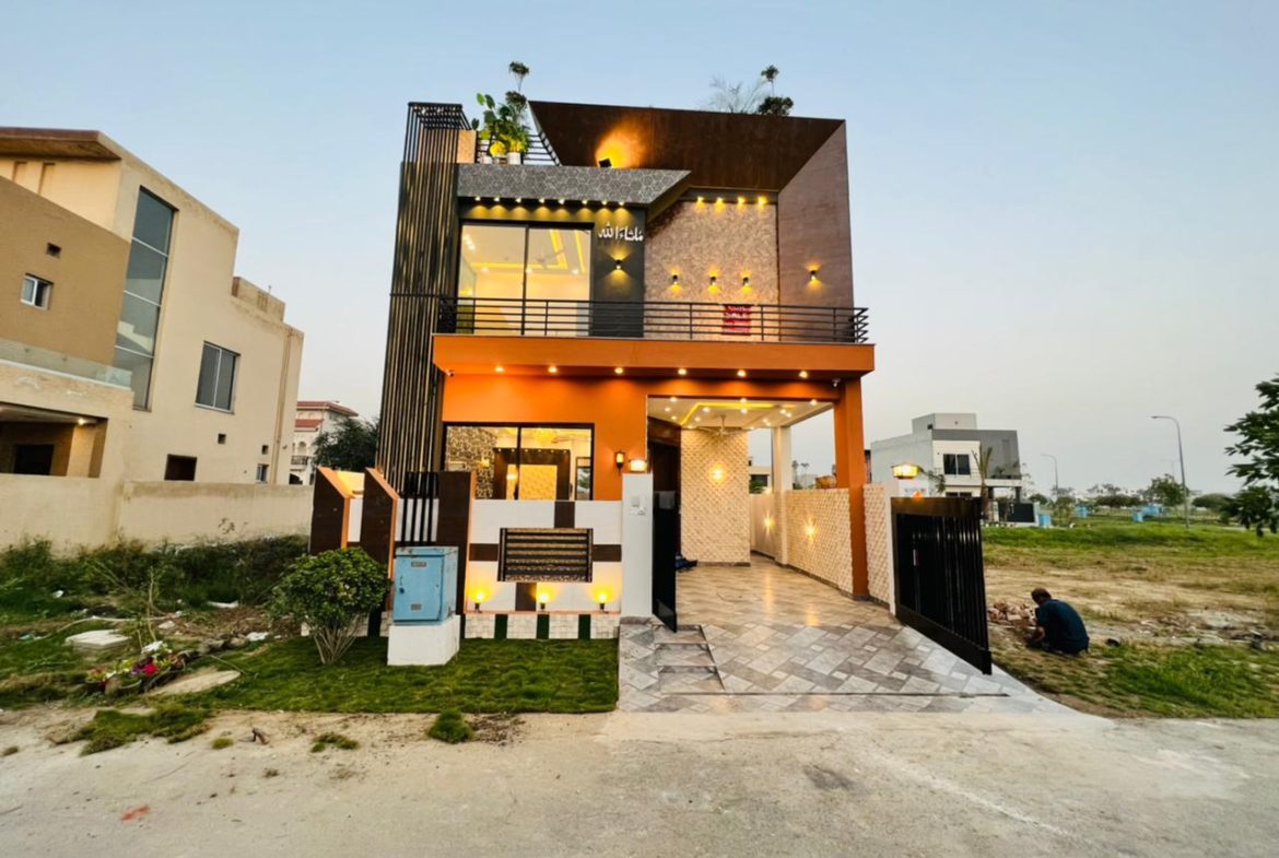 5 Marla House for Sale in DHA 9 Town Lahore – 195 D – PKR 3.12 Crore