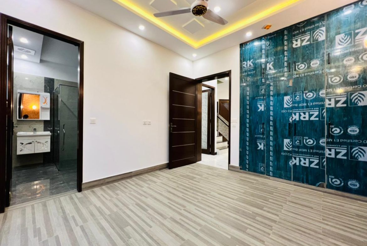 5 Marla House for Sale in DHA 9 Town Lahore – 195 D – PKR 3.12 Crore
