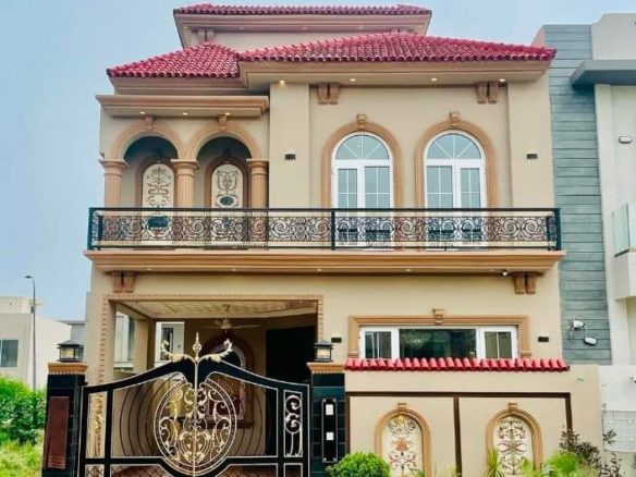 5 Marla House for Sale in DHA 9 Town Lahore – 1074 A