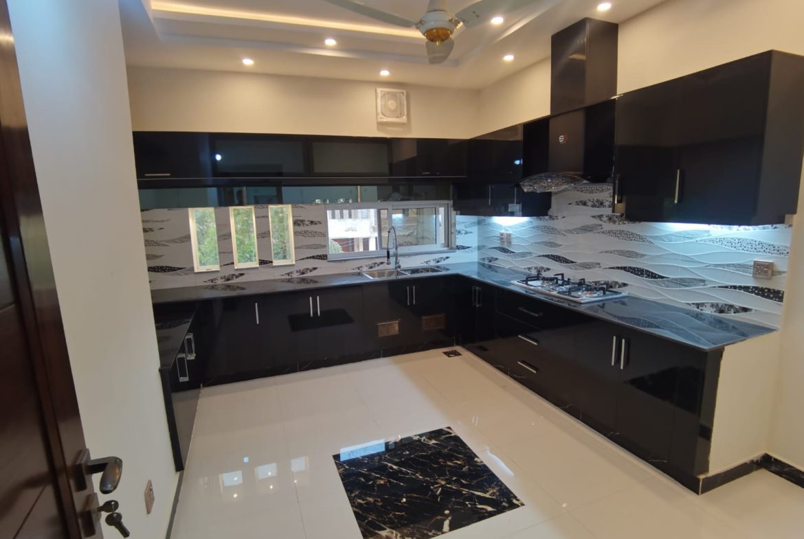 Stylish 5 Marla House for Sale in DHA Lahore – PKR 3 Crore