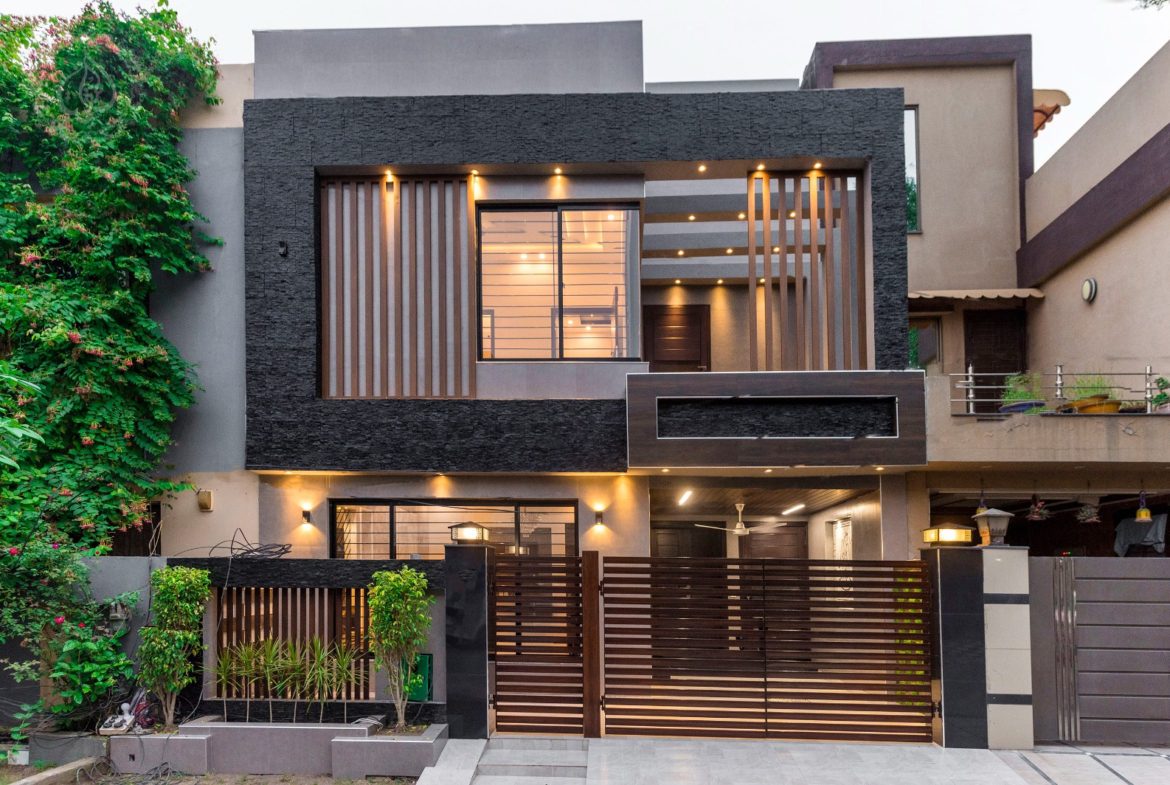 Luxury 5 Marla House for Sale in DHA Lahore – PKR 3 Crore
