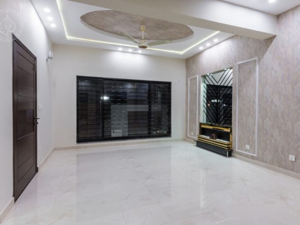 Luxury 5 Marla House for Sale in DHA Lahore – PKR 3 Crore