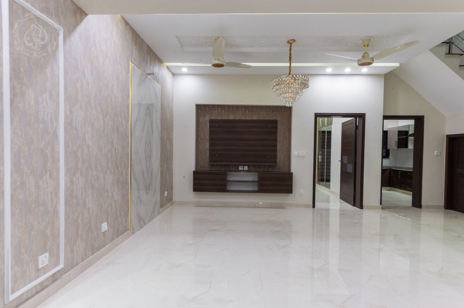 WhatsApp Image 2026-09-10 at 7.49.10 PM (1) Luxury 5 Marla House for Sale in DHA Lahore – PKR 3 Crore