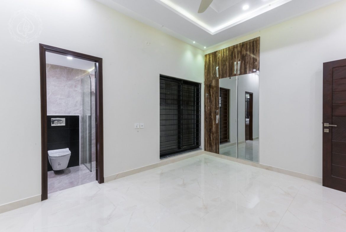 Luxury 5 Marla House for Sale in DHA Lahore – PKR 3 Crore