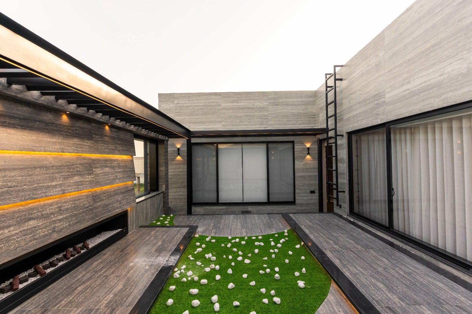 Fully Furnished 5 Bedroom 6 bathroom House for Sale in DHA Phase 6 Lahore – PKR 17.25 Crore