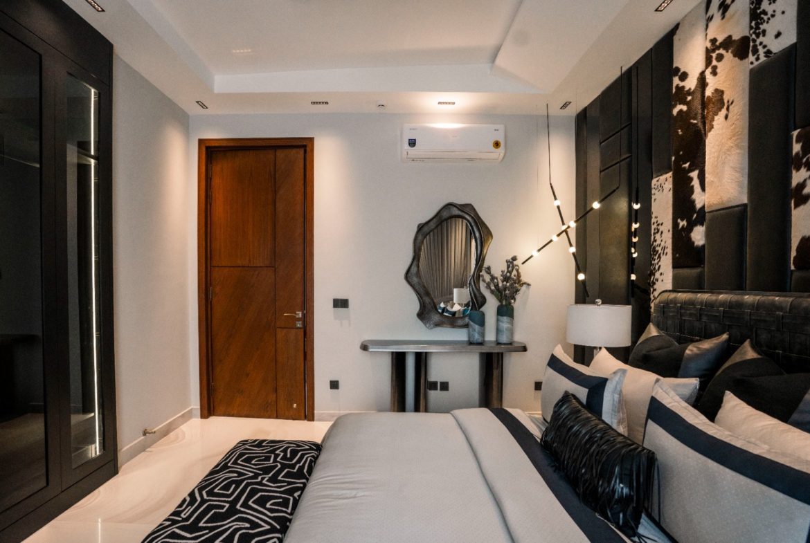 Fully Furnished 5 Bedroom 6 bathroom House for Sale in DHA Phase 6 Lahore – PKR 17.25 Crore