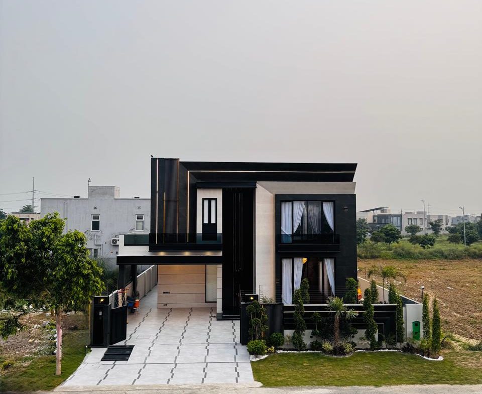 1 Kanal Brand New House for Sale in DHA Lahore Phase 7
