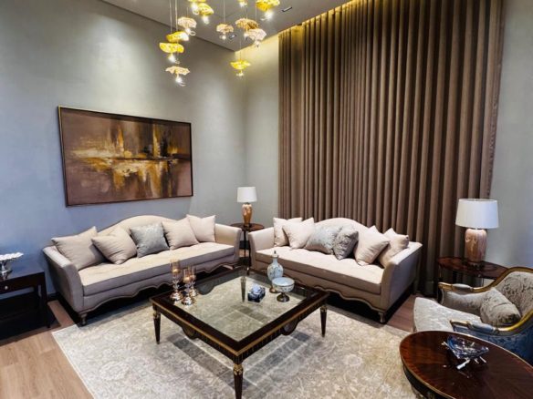 1 Kanal Beautiful Fully Furnished House Availabe For Sale In DHA Lahore