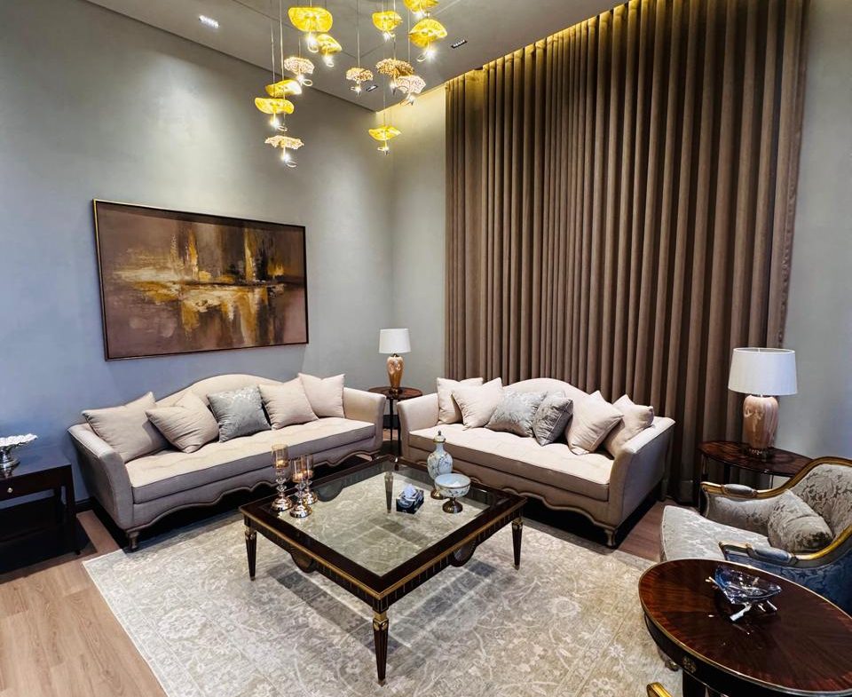 1 Kanal Beautiful Fully Furnished House Availabe For Sale In DHA Lahore