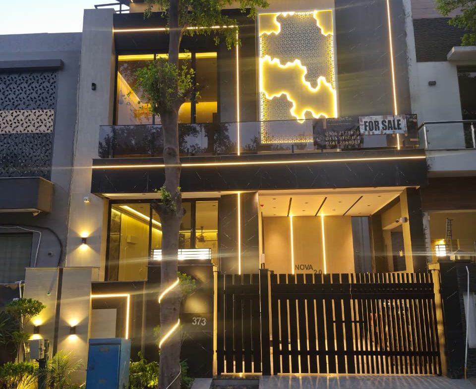 Modern Design Brand New House | Excellent Construction | DHA Lahore