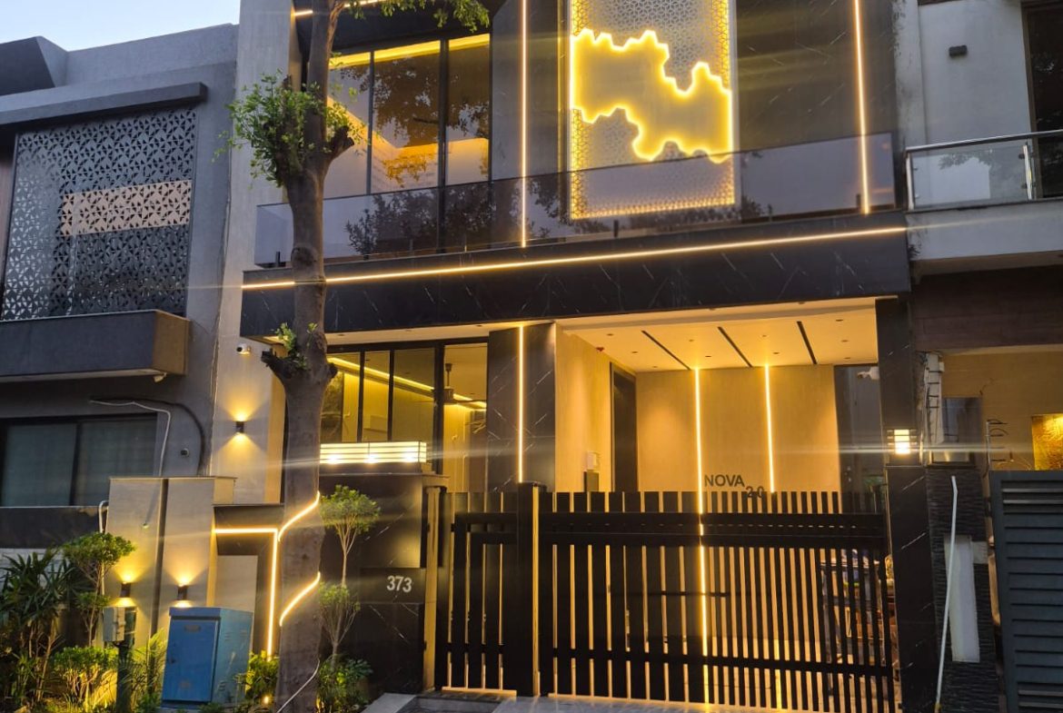 Modern Design Brand New House | Excellent Construction | DHA Lahore