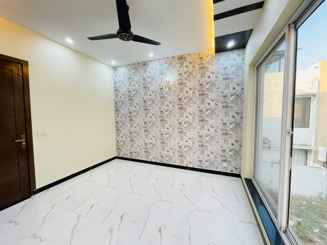 693/34 D — 5 Marla House DHA Phase 9 Town Lahore