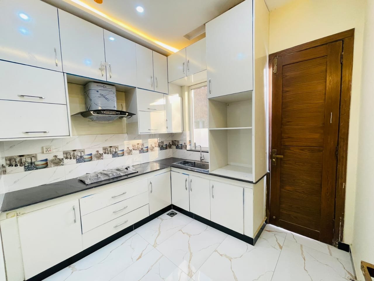 693/34 D — 5 Marla House DHA Phase 9 Town Lahore