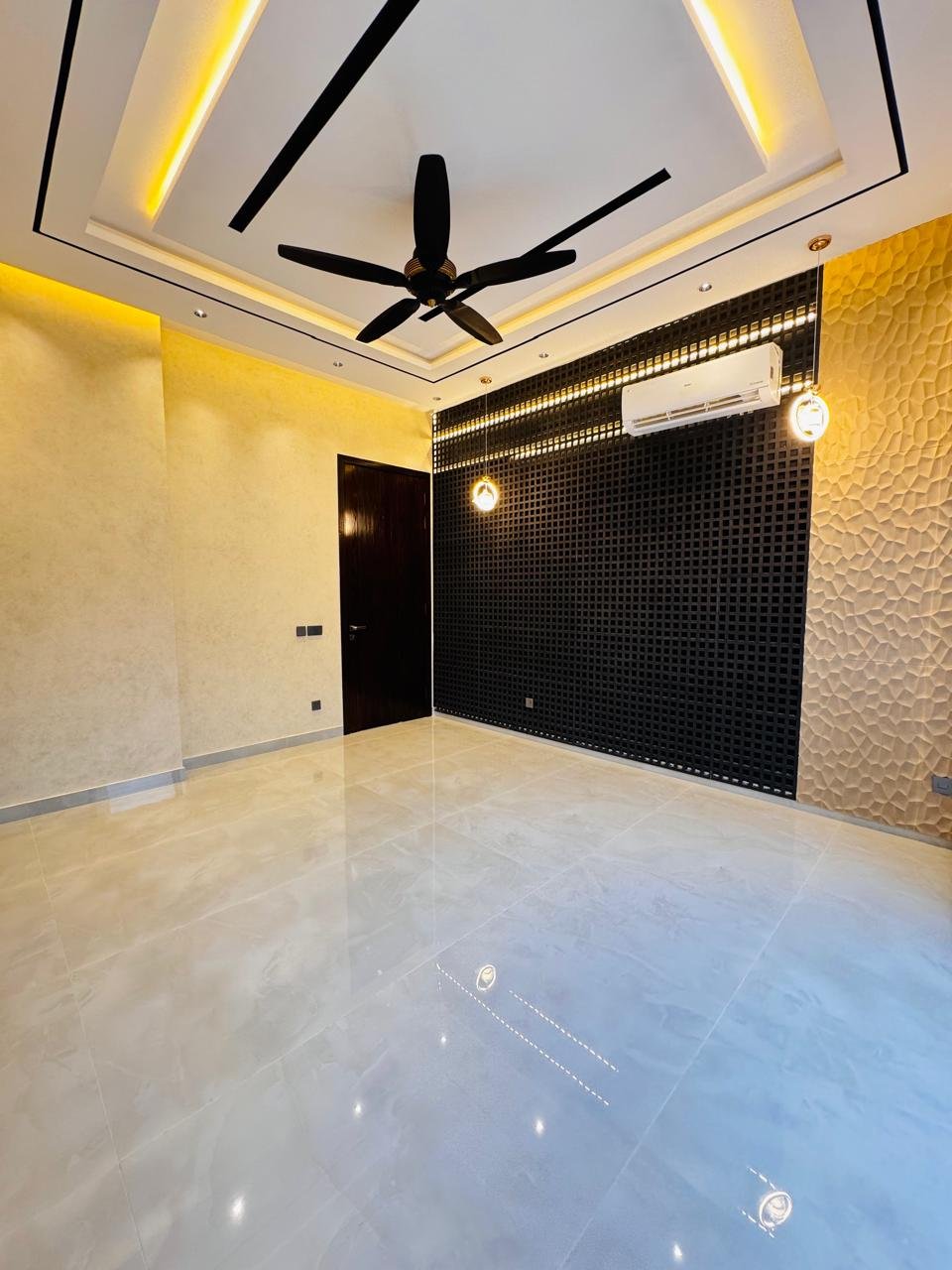 1 Kanal Brand New House for Sale in DHA Lahore Phase 7