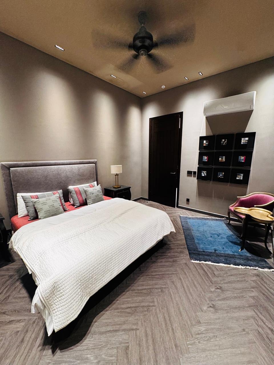 WhatsApp Image 2026-09-23 at 6.31.49 PM (3) 1 Kanal Beautiful Fully Furnished House Availabe For Sale In DHA Lahore