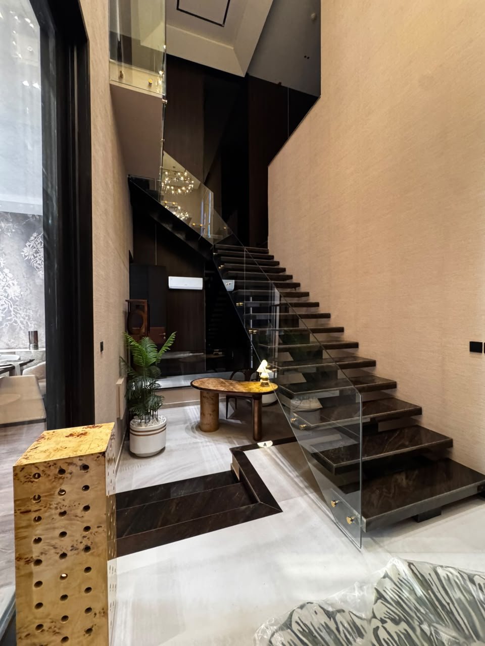 1 Kanal Fully Furnished Luxury House | Prime Location | DHA Phase 6 Lahore